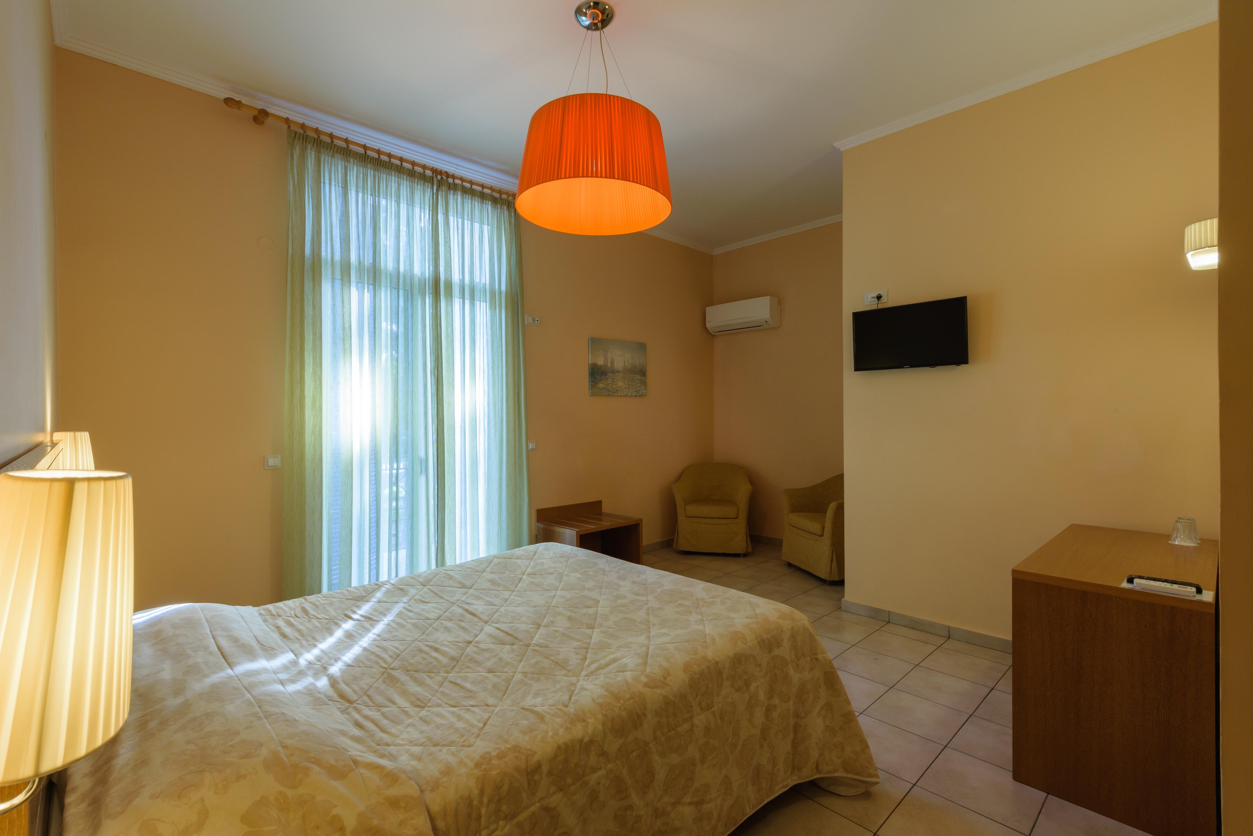 Park Hotel Нафплион Экстерьер фото